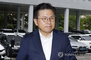 ‘내란 선전선동’ 황교안 자택서 전격 체포…내란특검, 압수수색영장도 집행