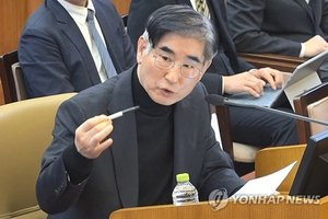 비상계엄 대비 명단 유출… 김용현 전 국방장관 추가 기소