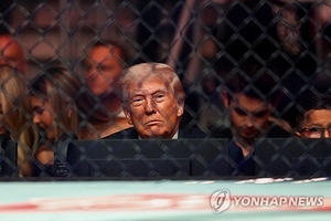 ‘이란 봉쇄’ 쇼크…삼전·SK하닉 프리마켓 3%대 급락, 유가 100달러 재돌파