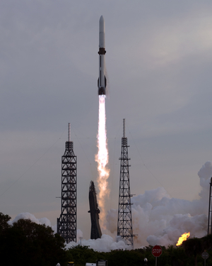 블루오리진, ‘재사용 로켓’ 첫 회수 성공… 스페이스X 맹추격