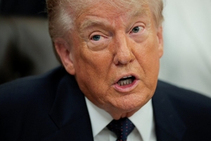 트럼프 왜 이러나…韓 선박 화재 질의에 “한국 사랑해”