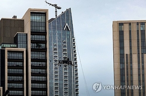 2800발 미사일 공격받은 UAE…“이란에 비공개 보복 공격” 정황