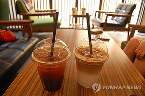 ‘음료 3잔 횡령’ 알바생 고소한 빽다방 점주…‘49명 임금 체불’, 형사 입건