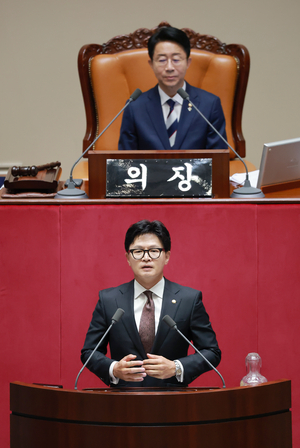 대법관 겸직 중앙선관위원장 ‘무책임 구조’ 깬다…한동훈 3호 입법도 선관위 개혁