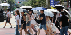 [속보]폭염에 7일 하루 200명 이상 응급실행…3명 사망