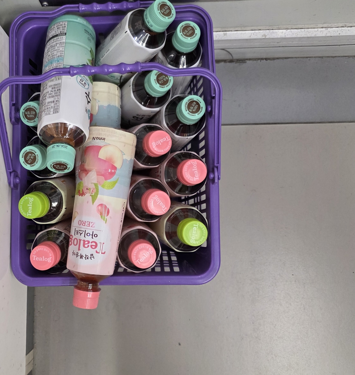 [단독] HK이노엔, 헛개수·새싹보리 전량 회수 - 뉴스 썸네일 이미지