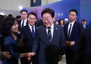 李대통령, 추경안 의결 위해 주말 국무회의… 전국민 소비쿠폰 이달 지급할듯