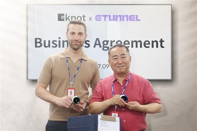 웨스카플란 G-Knot CEO, 김영국 ㈜이터널 대표이사 (사진 제공= ㈜이터널)