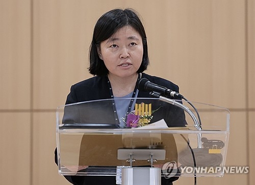 임은정 신임 서울동부지검장이 4일 서울 송파구 서울동부지방검찰청에서 열린 취임식에서 취임사를 하고 있다. [연합뉴스]