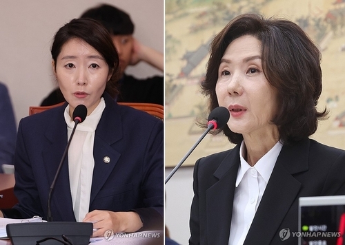 강선우(왼쪽) 여성가족부 후보자와 이진숙 교육부 장관 후보자 [연합뉴스]