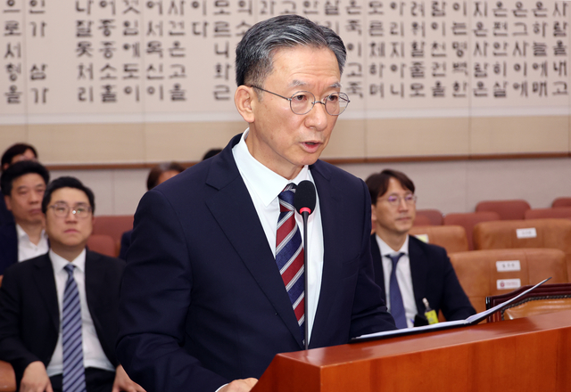 정성호 법무부 장관 후보자가 16일 국회 법제사법위원회에서 열린 인사청문회에서 발언하고 있다. [연합뉴스]