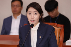 [사설] 강선우, 지금이라도 자진 사퇴해 李대통령 부담 덜어줘야