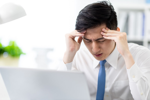 스트레스성 두통인 줄 알았는데 뇌졸중?…뇌혈관 건강 미리 점검해야