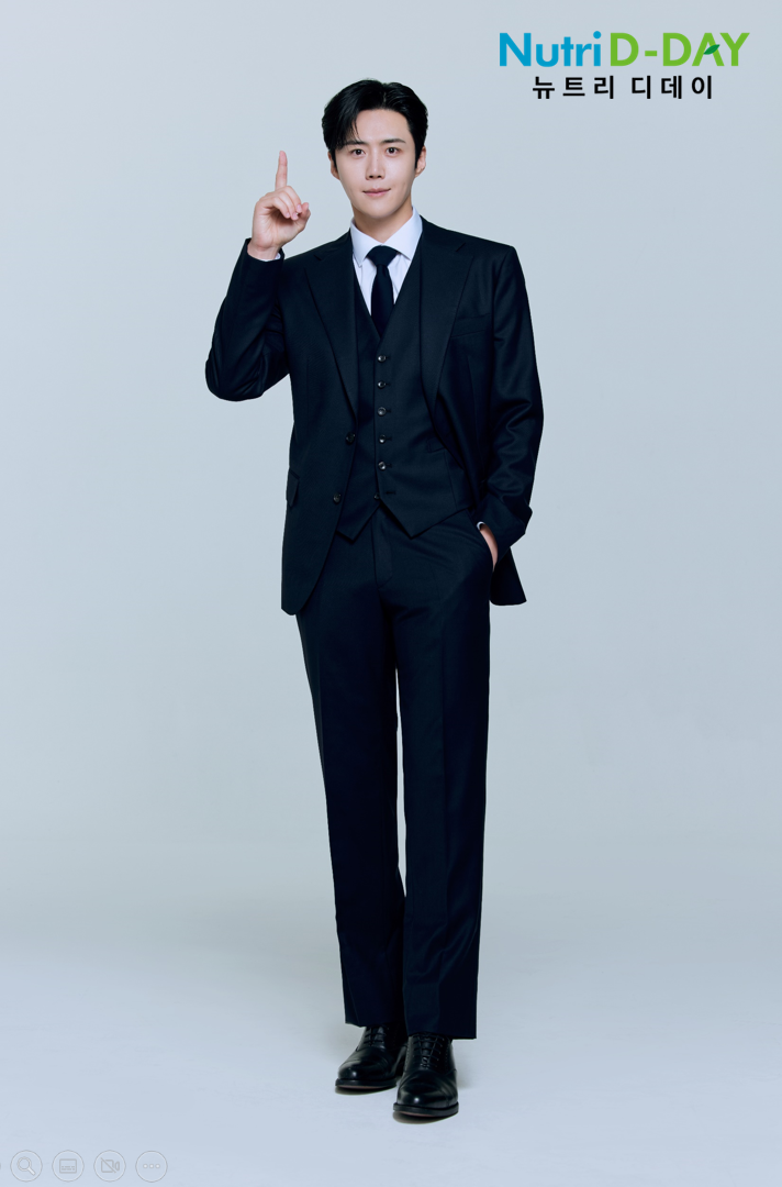 김선호, 뉴트리디데이 전속 모델 발탁! 건강과 매력의 만남으로 화제