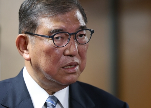 이시바, 日국민 47% 사임 필요없다는데 당은 퇴진론 거세