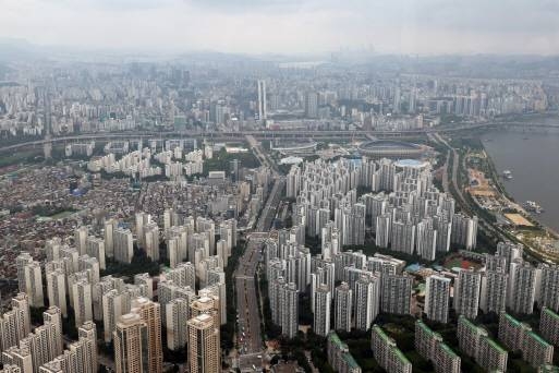 서울 강남권 아파트 전경. 연합뉴스