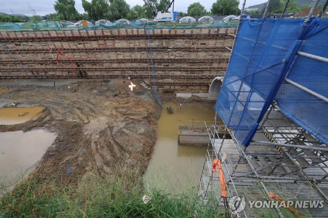 감전사고 발생한 광명 포스코이앤씨 고속도로 건설공사 현장. 연합뉴스