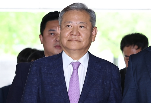 이상민 전 행정안전부 장관이 구속 전 피의자 심문(영장실질심사)을 위해 지난 7월 31일 서울 서초구 서울중앙지방법원으로 들어서고 있다. [연합뉴스]