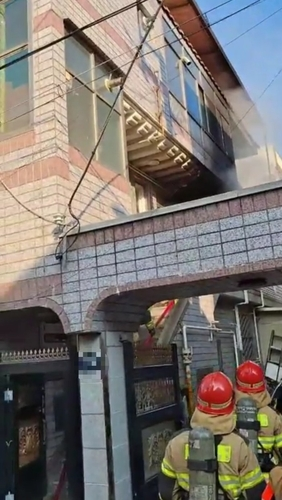 화재로 6명 사상한 대구 주택 [대구소방안전본부 제공]