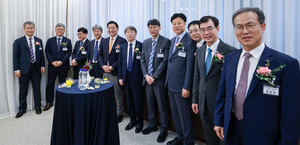 “AI 접목한 과학기술 혁신으로 성장한계 돌파해야” [AI 3대 강국, 3년에 달렸다]