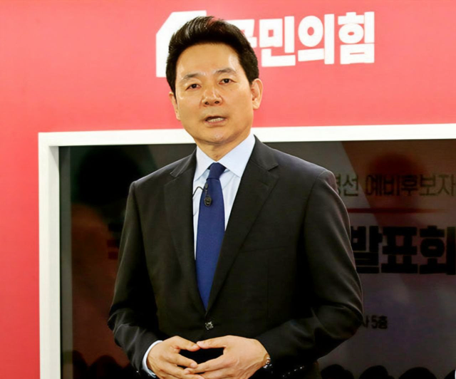 윤석열 정부 대통령실 미래전략기획관을 지낸 국민의힘 소속 장성민 전 의원. 현재는 국민의힘 경기 안산갑 당협위원장을 맡고 있다.<장성민 전 국회의원 페이스북 사진>