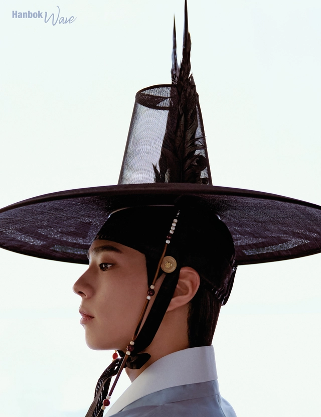 한복을 입은 배우 박보검. 문체부 제공