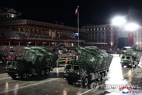 지난 10일 김일성광장에서 노동당 창건 80주년 경축 열병식이 성대히 거행됐다고 조선중앙통신이 11일 보도했다. 사진은 자폭 드론 발사 차량.     [평양 조선중앙통신=연합뉴스]