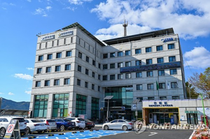 특검 조사 후 숨진 50대 양평군 공무원 부검…경찰 “유서 공개 불가”