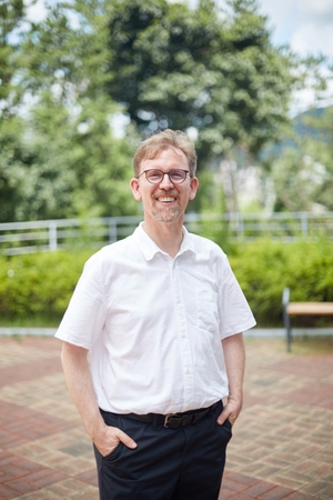 [이준기의 D사이언스] IBS 연구단장 “정부 간섭 없이 연구 몰입도 높여야”