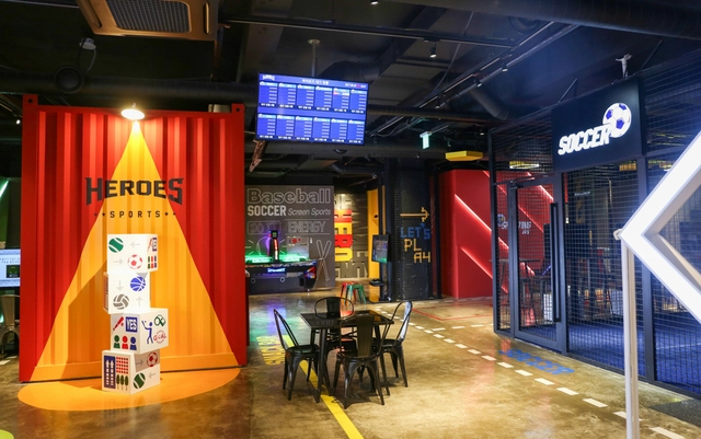스크린 스포츠를 체험할 수 있는 레전드 히어로즈 내부 전경(DK아시아 제공)