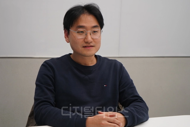 백진헌 한국교육파트너스 CTO가 디지털타임스와 인터뷰하고 있다. 임성원 기자