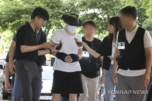 最高裁、集合住宅「日本人殺害」の30代男性に無期懲役を確定