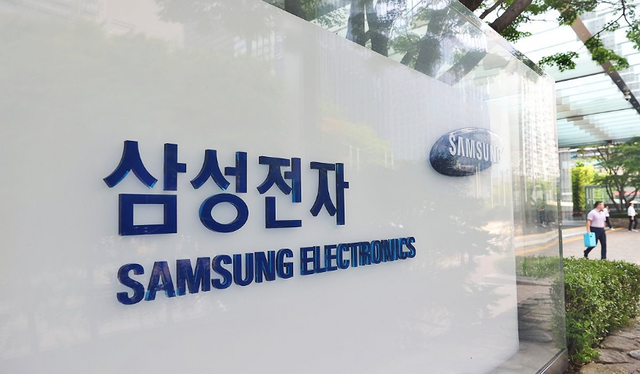 나스닥 급락 여파…삼성전자·SK하이닉스, 프리마켓서 3%대 약세