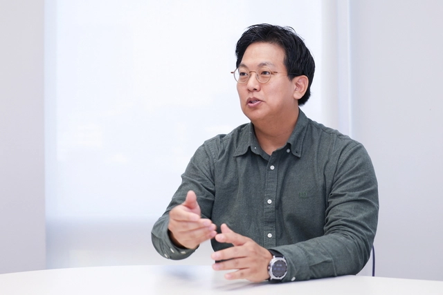 이명섭 LG유플러스 대외협력담당 ESG추진팀장이 디지털타임스와 인터뷰 하고 있다. LG유플러스 제공
