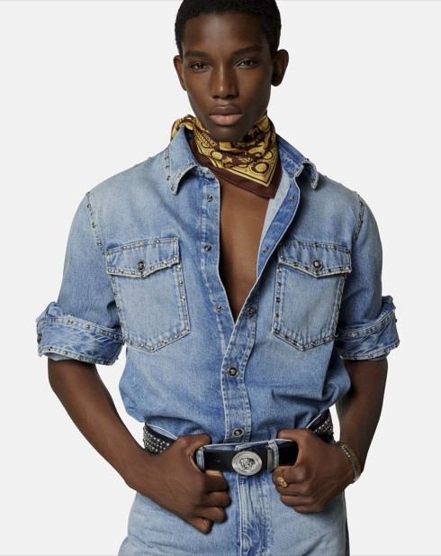 [베르사체한국 홈페이지 캡처]