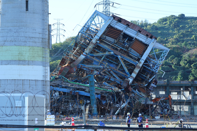 울산화력발전소 보일러 타워 붕괴 현장. [연합뉴스]