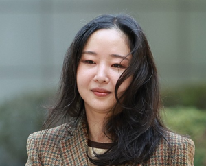 민희진 “뉴진스 소속사 전원 복귀 존중…따뜻하게 맞아달라”