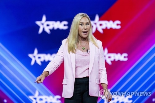 트럼프, ‘엡스타인 역린’ 건드린 마가 간판투사 지지 철회