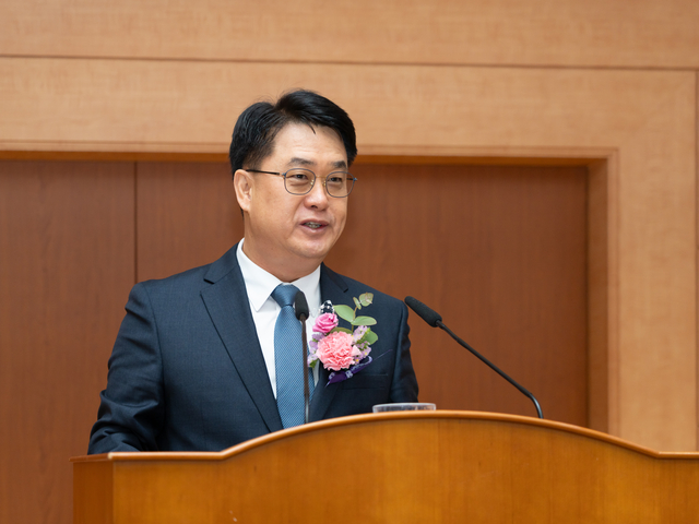 이정렬 개인정보보호위원회 부위원장이 17일 서울 종로구 정부서울청사에서 열린 취임식에서 발언하고 있다. 개인정보보호위원회 제공