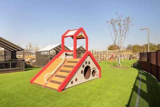 기아 인증중고차 센터 및 PBV 익스피리언스 센터 부지에 조성된 반려견 놀이터. 기아 제공