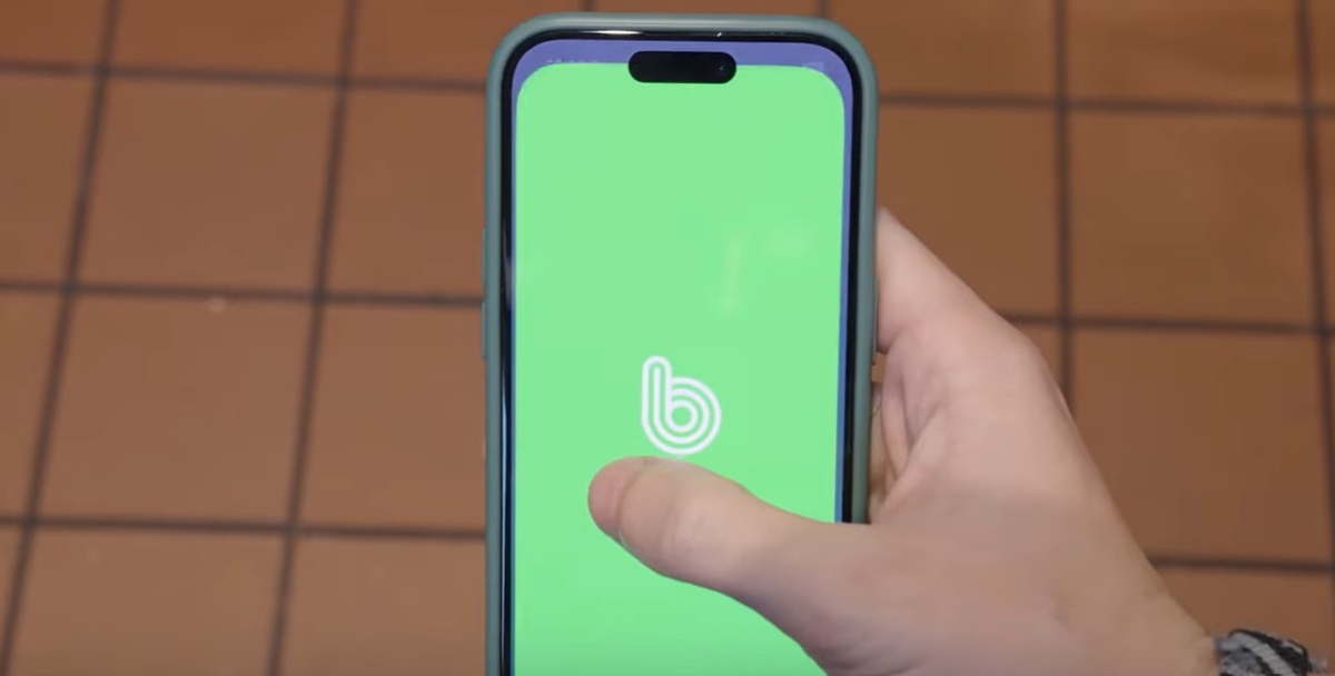 미국서 뜨는 K-플랫폼...네이버 밴드, 월 이용자 700만 돌파 - 뉴스 썸네일 이미지