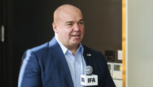 유럽 IFA "삼성·LG 있는 韓은 핵심 거점...내년엔 K-팝 가수 초빙" - 뉴스 썸네일 이미지