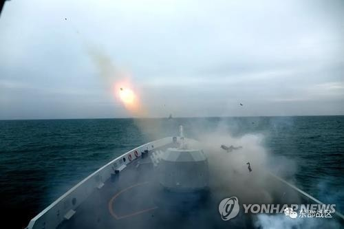 중국 인민해방군 군사훈련 [중국 동부전구 웨이보 캡처=연합뉴스]