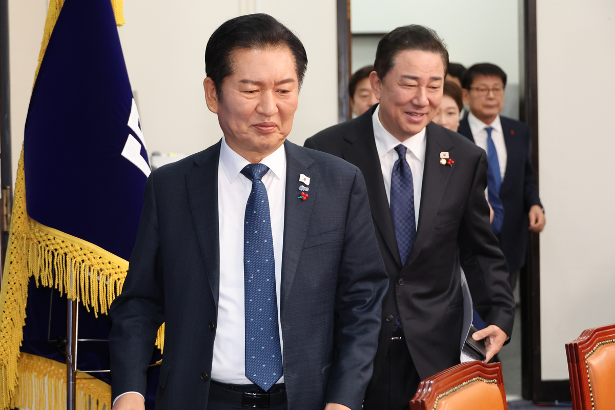 [속보] 민주, 정청래 밀어붙인 ‘1인1표제’ 부결…리더십 ‘흔들’