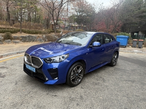 [돈+Cars] 우아함에 파워를 더했다…BMW 쿠페형 전기 SUV ‘iX2’ 타보니