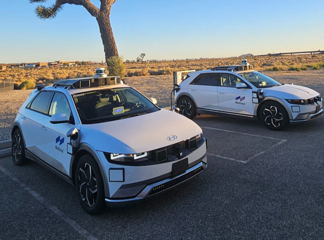 정의선 이어 장재훈도 언급...현대차 자율주행 중심축 '모셔널'로 - 뉴스 썸네일 이미지