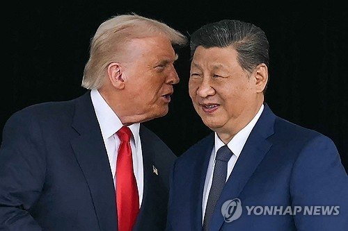지난 10월 부산에서 만난 트럼프 미국 대통령과 시진핑  중국 국가주석. [AFP=연합뉴스 자료사진]