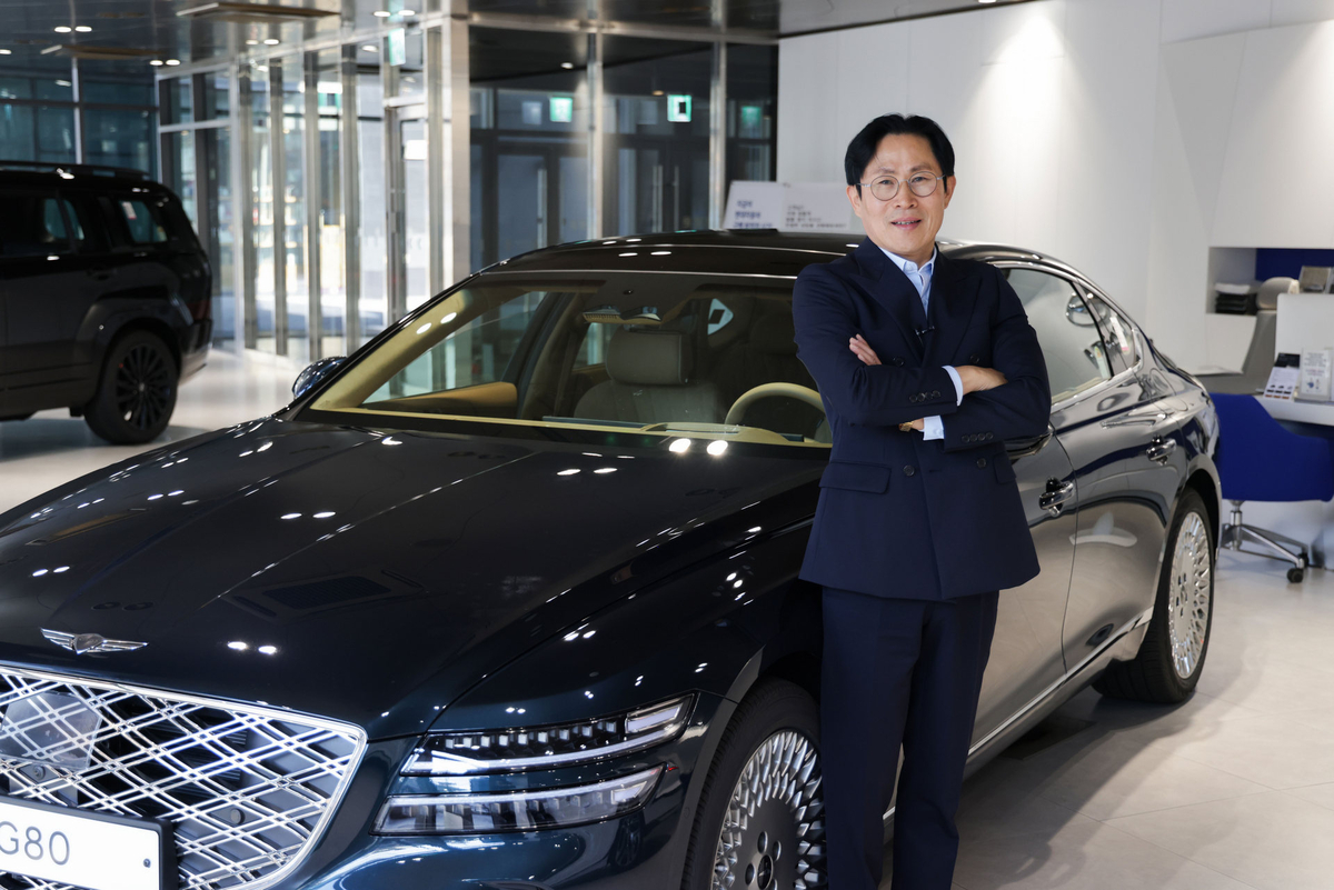 “매일 밥 먹듯이 판매”…현대차 최초 누적판매 8000대 주인공 나왔다