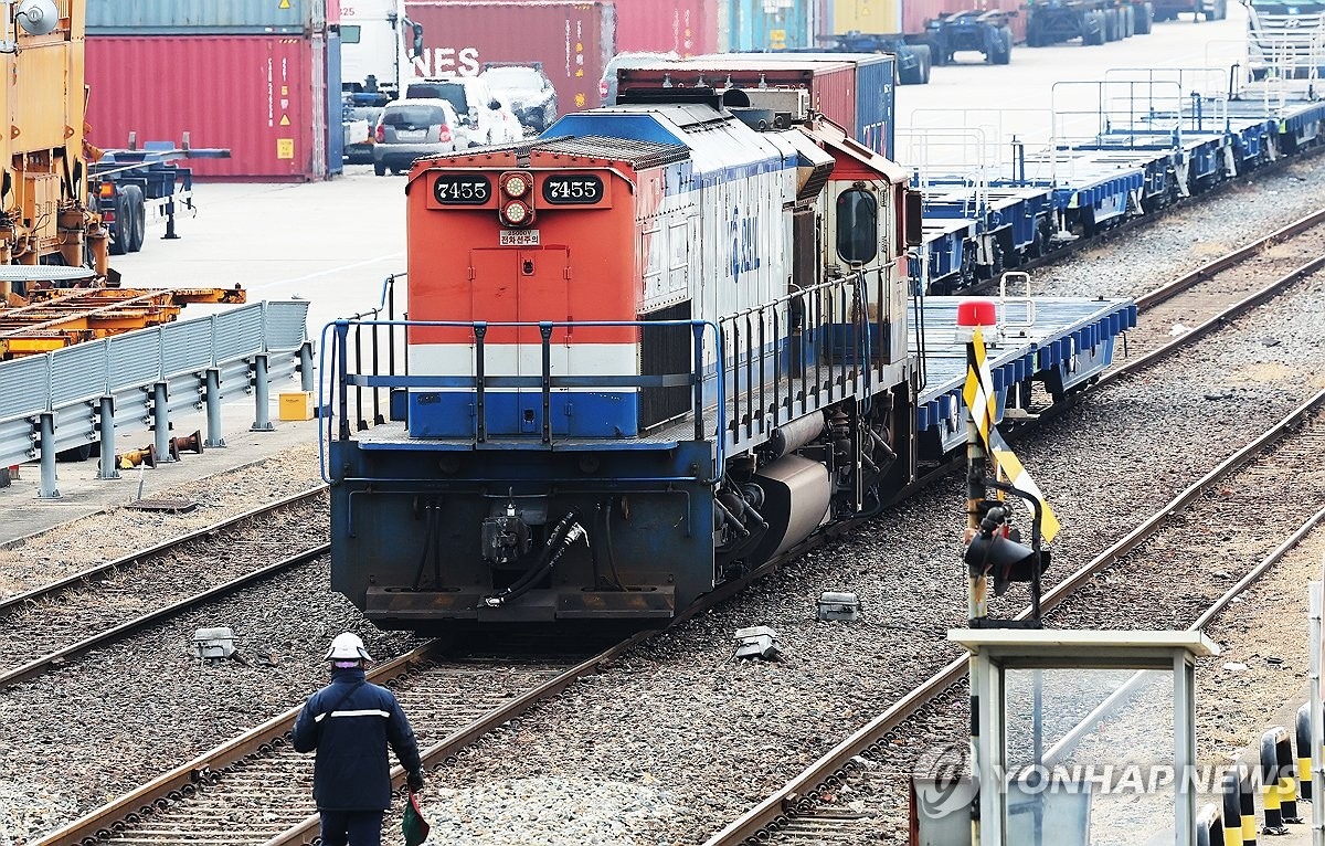[속보] 철도노조 내일 오전 9시부터 무기한 파업…협상 결렬
