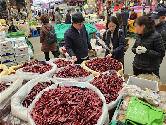 끊이지 않는 중국산 고춧가루의 한국산 둔갑